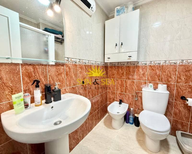 2 camera da letto Appartamento da affittare in Torrevieja con piscina - 800 € (Rif: 9730696)