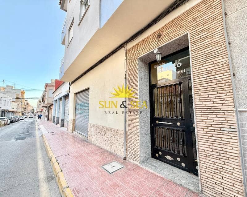 2 camera da letto Appartamento da affittare in Torrevieja con piscina - 800 € (Rif: 9730696)