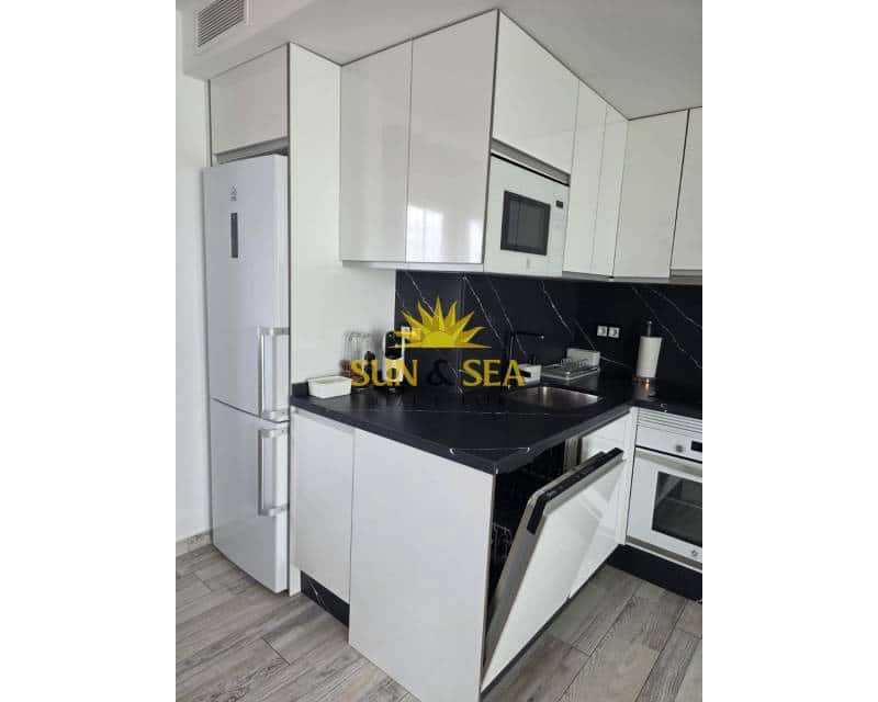 2 bedroom Apartment for rent in Cabo Cervera - € 1,100 (Ref: 9737129)