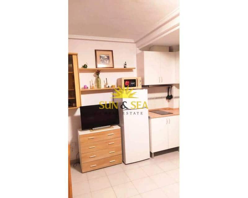 1 quarto Estúdio para arrendar em Torrevieja - 550 € (Ref: 9737700)