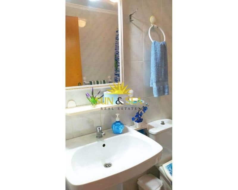 1 quarto Estúdio para arrendar em Torrevieja - 550 € (Ref: 9737700)