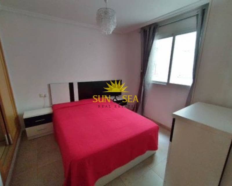 2 sovrum Lägenhet att hyra i Torrevieja - 750 € (Ref: 9747217)