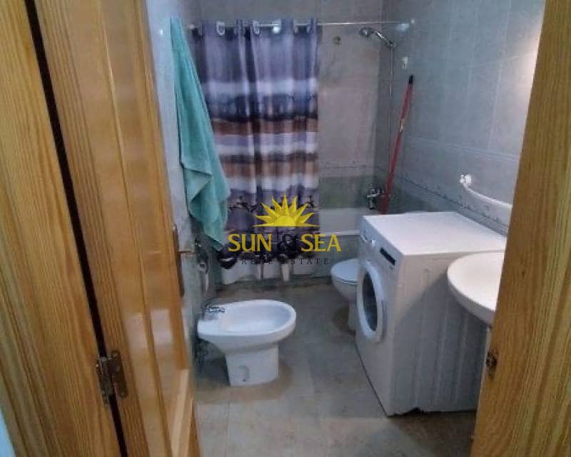 2 sovrum Lägenhet att hyra i Torrevieja - 750 € (Ref: 9747217)