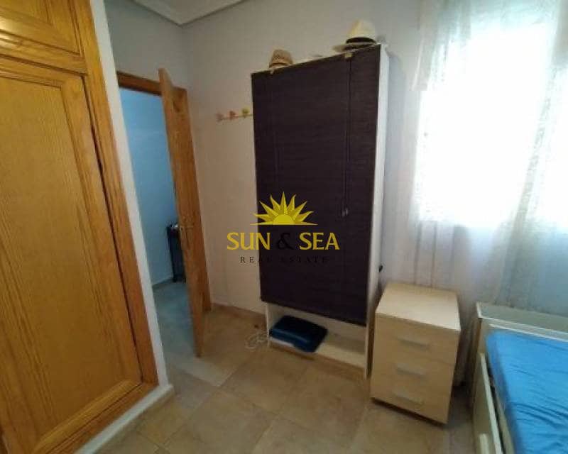 2 sovrum Lägenhet att hyra i Torrevieja - 750 € (Ref: 9747217)