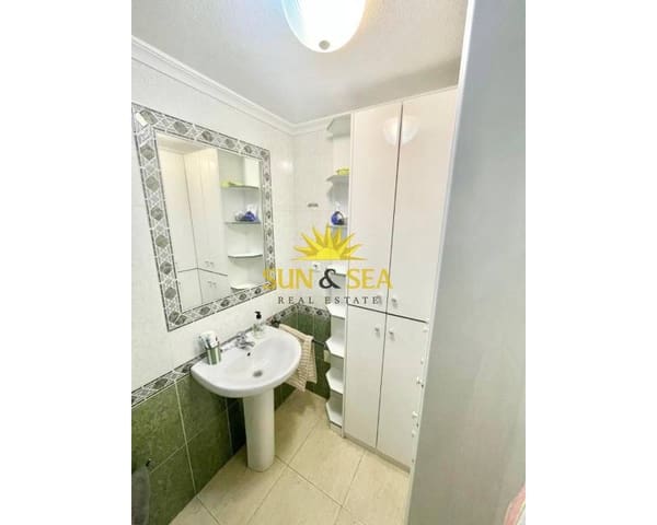 2 bedroom Apartment for rent in Zona Pueblo, Guardamar del Segura with pool - € 800 (Ref: 9753753)