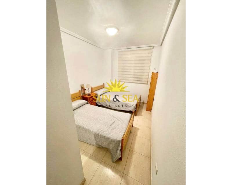 2 bedroom Apartment for rent in Guardamar del Segura with pool - € 800 (Ref: 9753753)