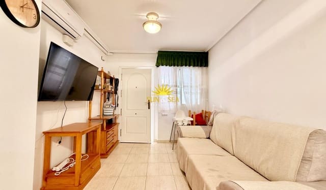 2 quarto Apartamento para arrendar em Zona Pueblo, Guardamar del Segura com piscina - 800 € (Ref: 9753753)