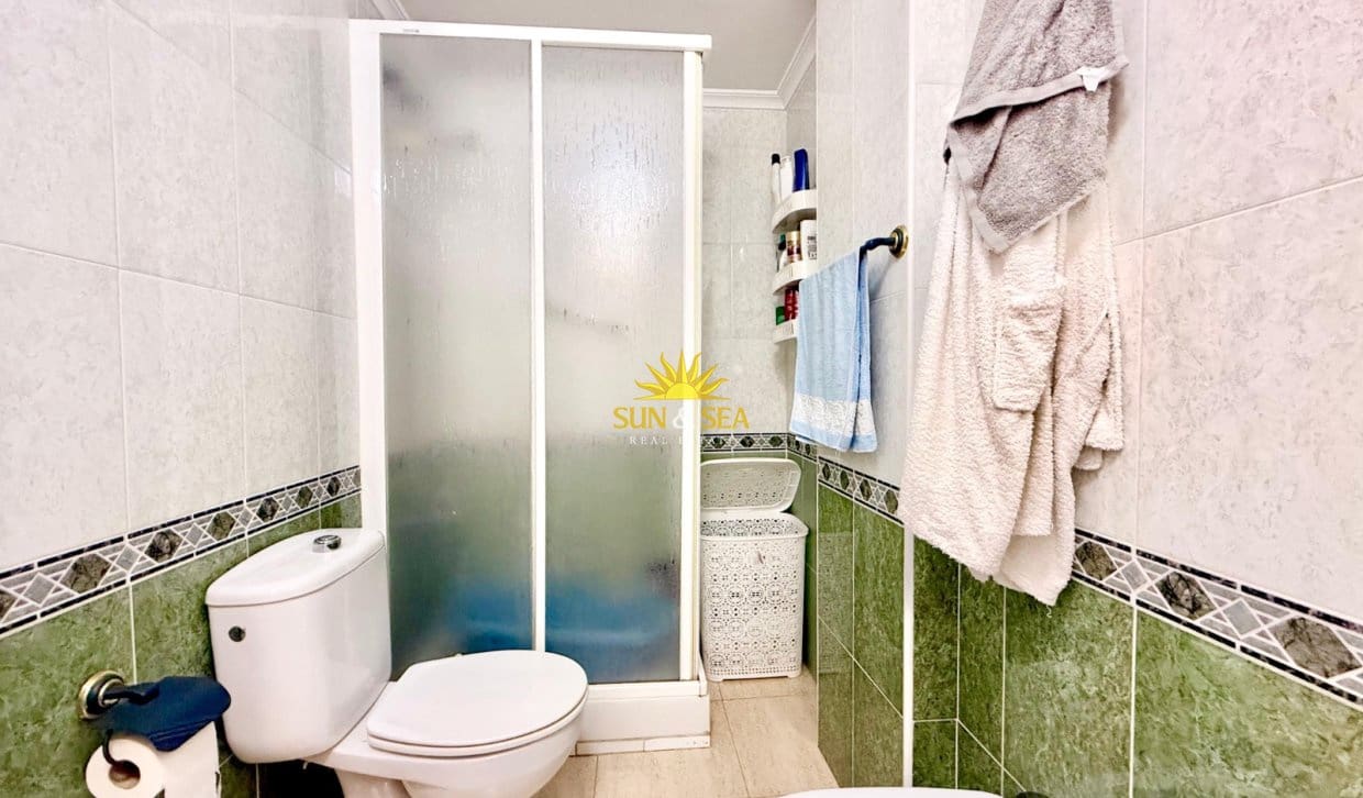 2 bedroom Apartment for rent in Guardamar del Segura with pool - € 800 (Ref: 9753753)