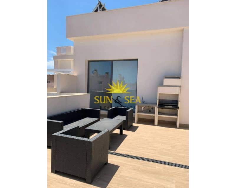 2 sypialnia Apartament do wynajęcia w Torrevieja z basenem - 1 300 € (Ref: 9756727)