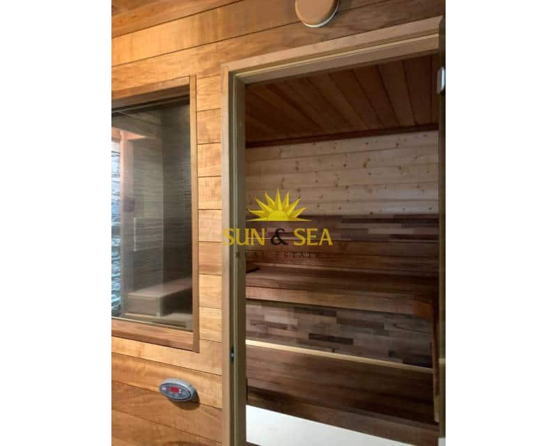 2 sypialnia Apartament do wynajęcia w Torrevieja z basenem - 1 300 € (Ref: 9756727)