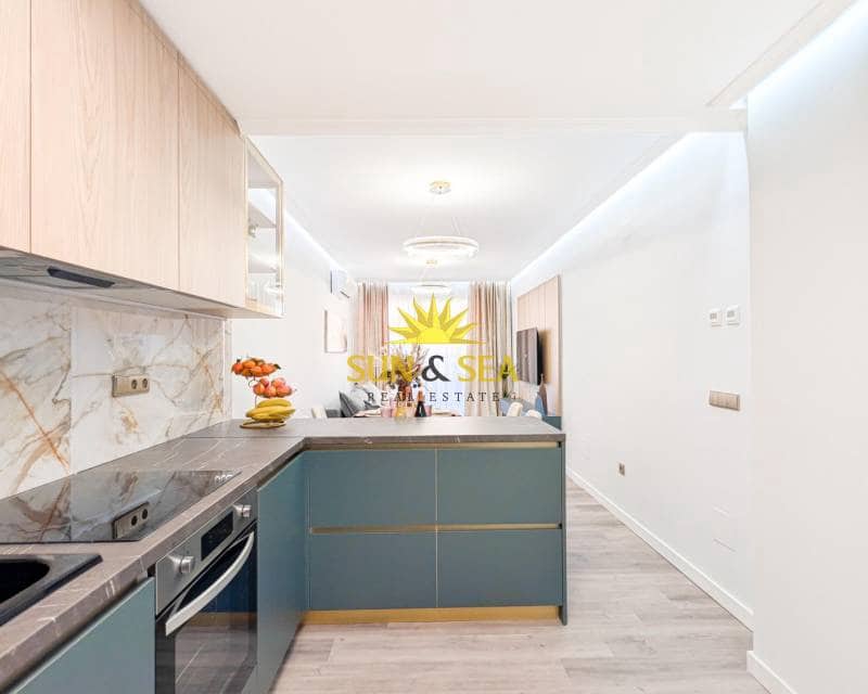 2 soverom Leilighet til salgs i Torrevieja - € 168 800 (Ref: 9757795)