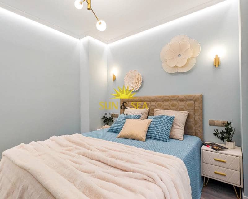 2 soverom Leilighet til salgs i Torrevieja - € 168 800 (Ref: 9757795)