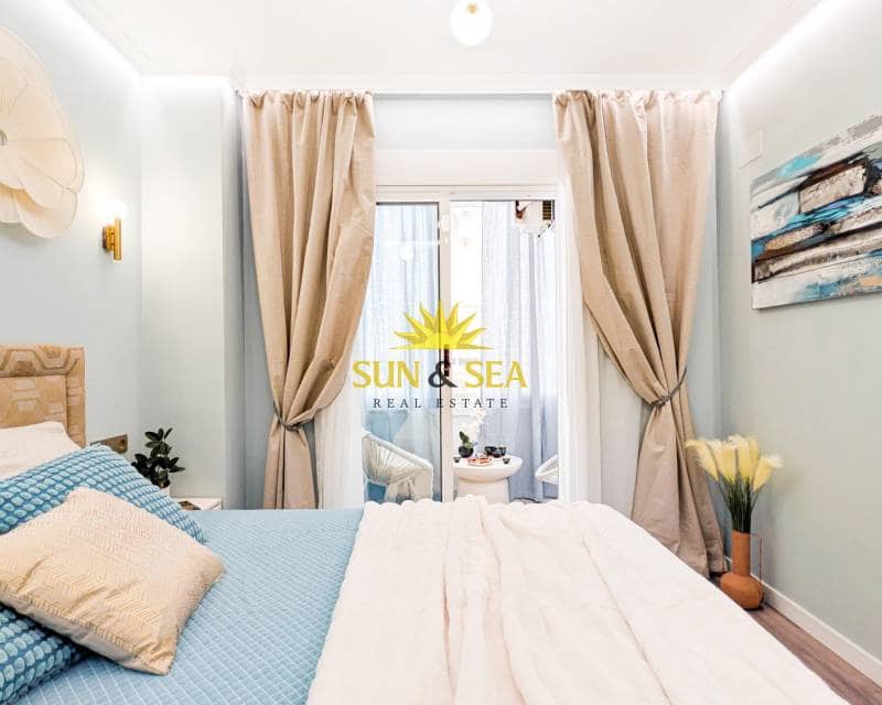 2 soverom Leilighet til salgs i Torrevieja - € 168 800 (Ref: 9757795)