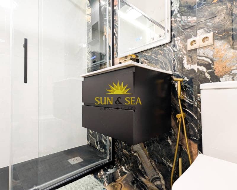 2 soverom Leilighet til salgs i Torrevieja - € 168 800 (Ref: 9757795)