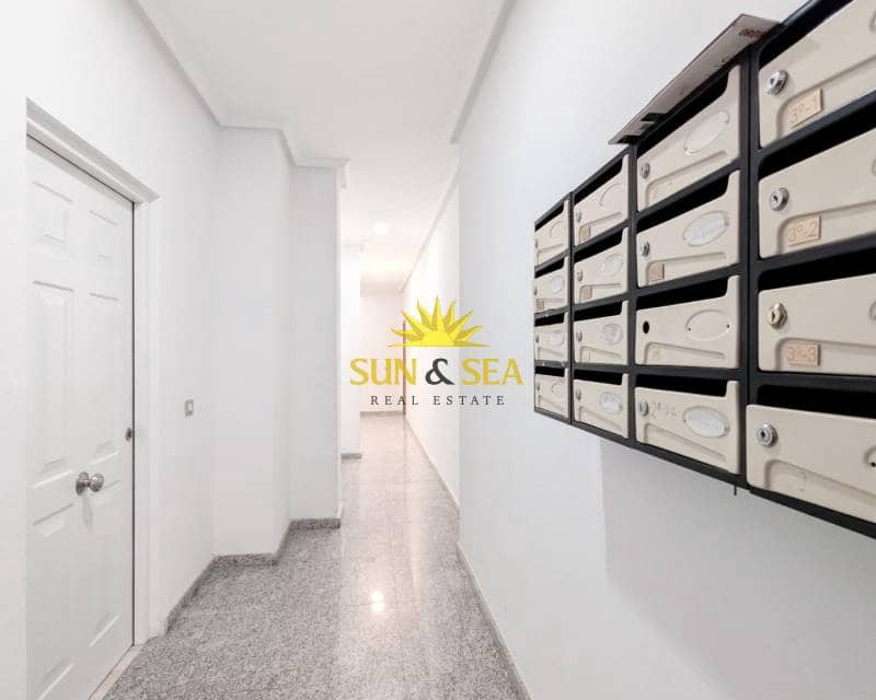 2 soverom Leilighet til salgs i Torrevieja - € 168 800 (Ref: 9757795)