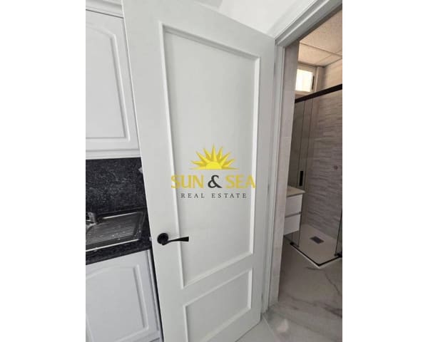 3 camera da letto Casa in vendita in El Chaparral - La Siesta - La Torreta, Torrevieja con piscina - 194.900 € (Rif: 9758154)