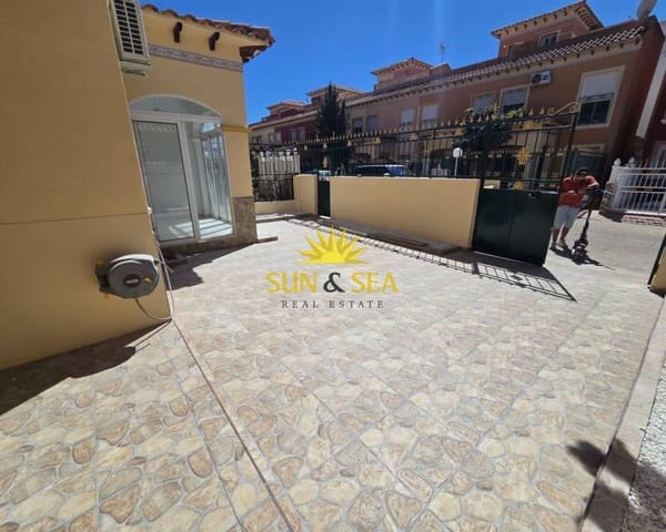 3 camera da letto Casa in vendita in El Chaparral - La Siesta - La Torreta, Torrevieja con piscina - 194.900 € (Rif: 9758154)