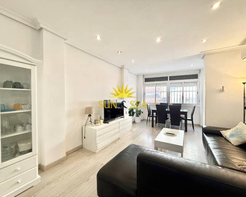 3 chambre Appartement à vendre à Torrevieja - 170 000 € (Ref: 9759423)