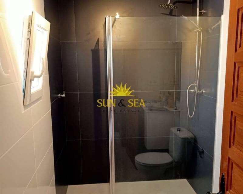 2 soverom Villa til leie i El Chaparral med svømmebasseng - € 1 400 (Ref: 9761570)