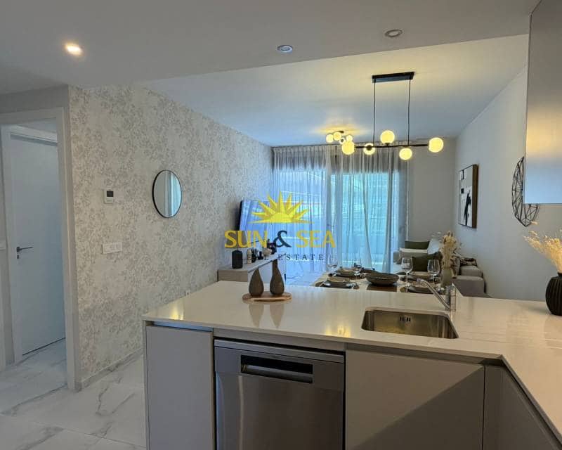 2 makuuhuone Huoneisto vuokrattavana paikassa Torrevieja mukana uima-altaan 
autotalli - 2 250 € (Ref: 9761571)