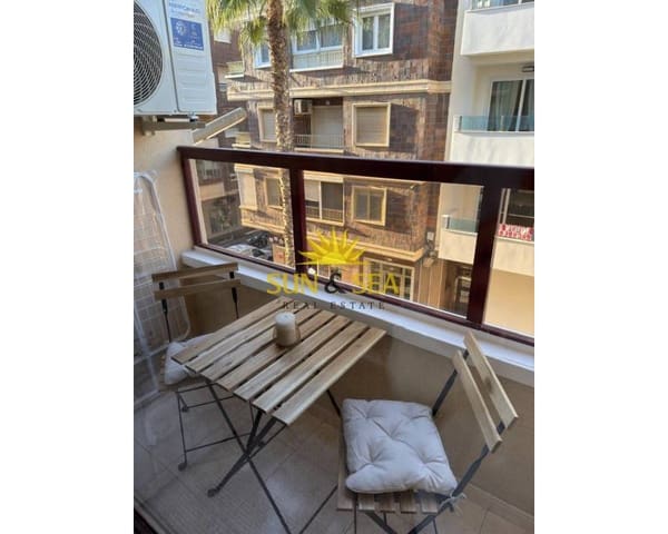 2 bedroom Apartment for rent in Centro - Muelle Pesquero, Torrevieja - € 950 (Ref: 9770893)