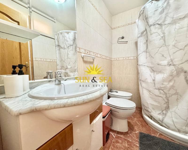 3 soveværelse Lejlighed til leje i Los Alcazares med garage - € 850 (Ref: 9772516)