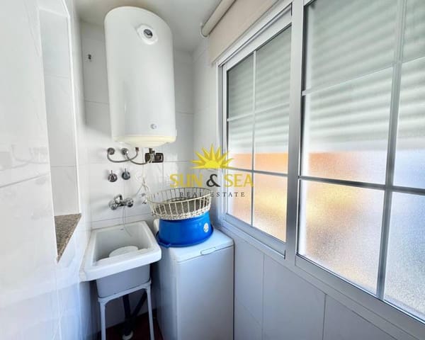 3 soveværelse Lejlighed til leje i Los Narejos - Punta Calera, Los Alcázares med garage - € 850 (Ref: 9772516)