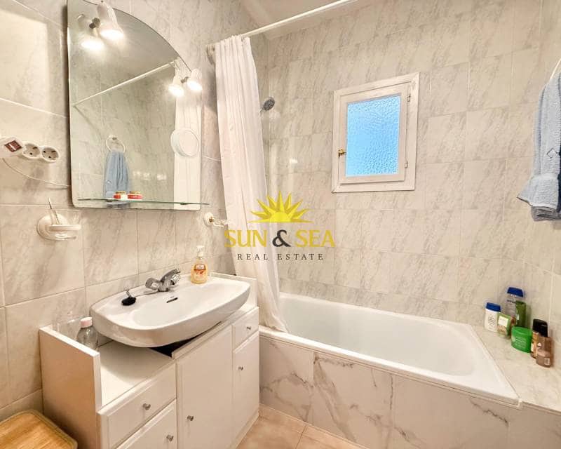 2 soverom Leilighet til leie i Lo Pagan - € 800 (Ref: 9775937)