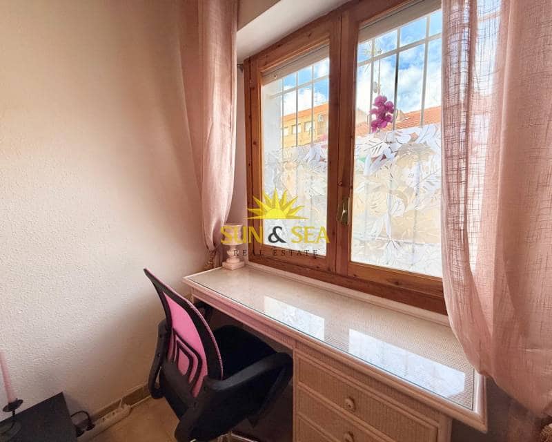 2 soverom Leilighet til leie i Lo Pagan - € 800 (Ref: 9775937)