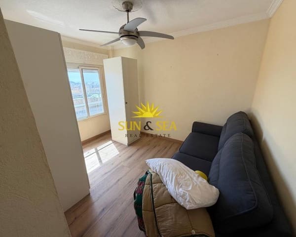 Appartement de 4 chambres à louer à Juan XXIII, Alicante ville avec piscine garage - 1 500 € (Ref: 9776928)