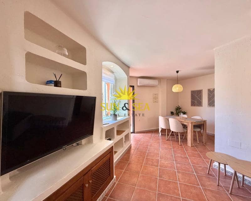 2 sypialnia Willa do wynajęcia w Orihuela Costa z basenem garażem - 1 000 € (Ref: 9778442)