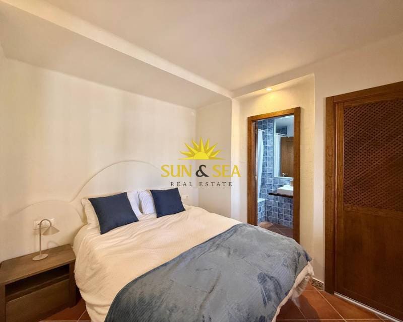 2 sypialnia Willa do wynajęcia w Orihuela Costa z basenem garażem - 1 000 € (Ref: 9778442)