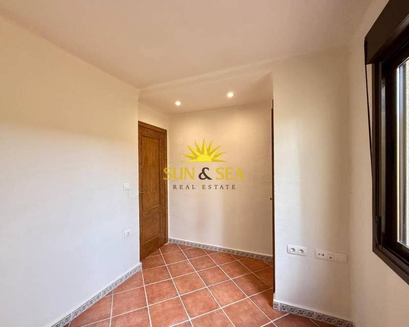 2 sypialnia Willa do wynajęcia w Orihuela Costa z basenem garażem - 1 000 € (Ref: 9778442)