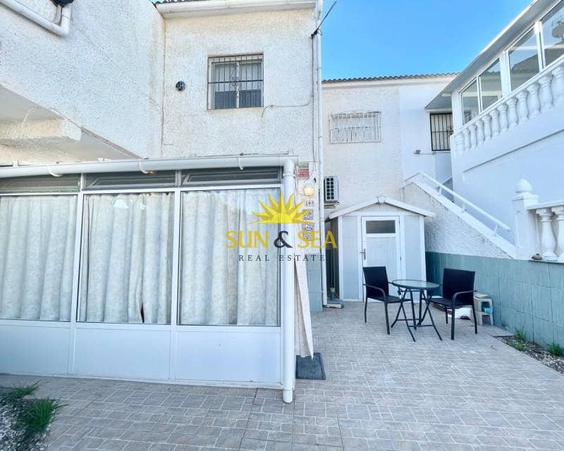 2 soveværelse Lejlighed til leje i Torrevieja med garage - € 800 (Ref: 9778443)