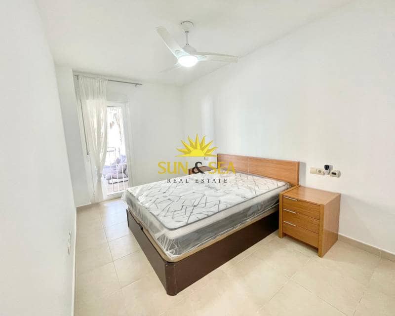 2 quarto Apartamento para arrendar em Orihuela Costa com piscina - 900 € (Ref: 9787953)