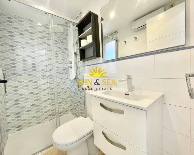 2 quarto Apartamento para arrendar em Orihuela Costa com piscina - 900 € (Ref: 9787953)