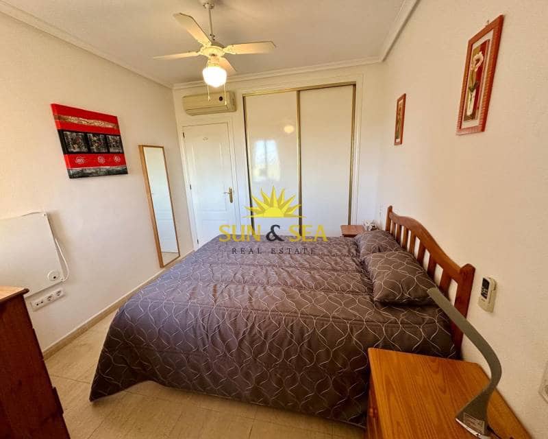 3 quarto Apartamento para arrendar em Daya Nueva com piscina - 950 € (Ref: 9787954)