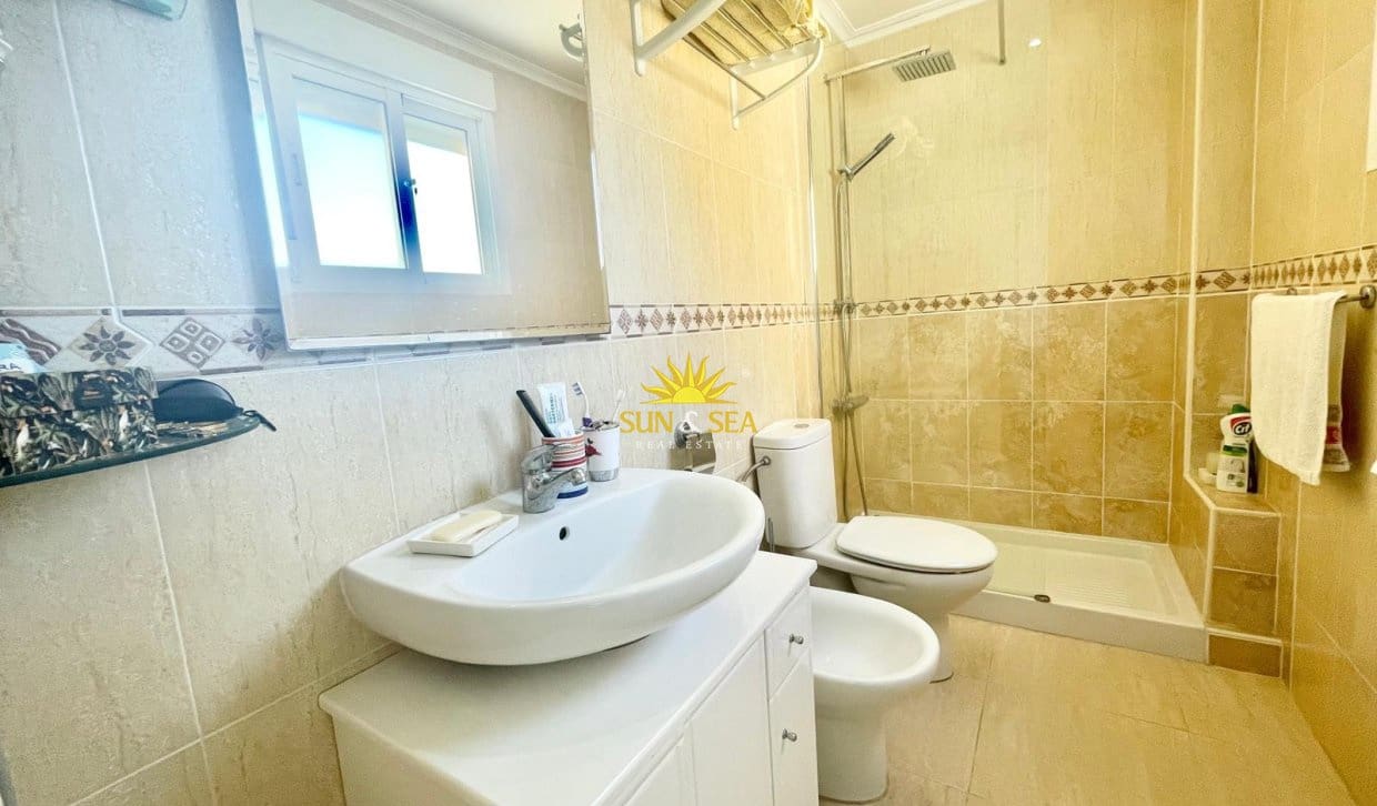 2 bedroom Apartment for rent in Daya Nueva with pool - € 900 (Ref: 9787954)