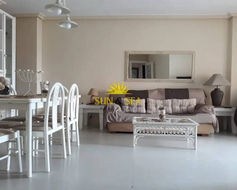 3 soverom Leilighet til leie i Torrevieja - € 1 400 (Ref: 9789430)