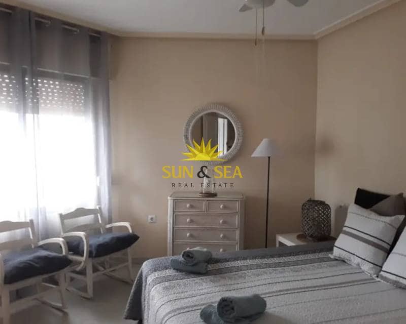 3 soverom Leilighet til leie i Torrevieja - € 1 400 (Ref: 9789430)