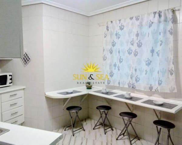 3 slaapkamer Appartement te huur in Las Piscinas Naturales, Torrevieja - € 1.400 (Ref: 9789430)