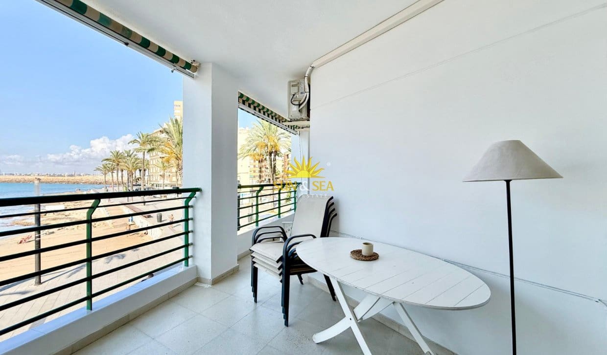 3 camera da letto Appartamento da affittare in Torrevieja con garage - 1.350 € (Rif: 9789430)