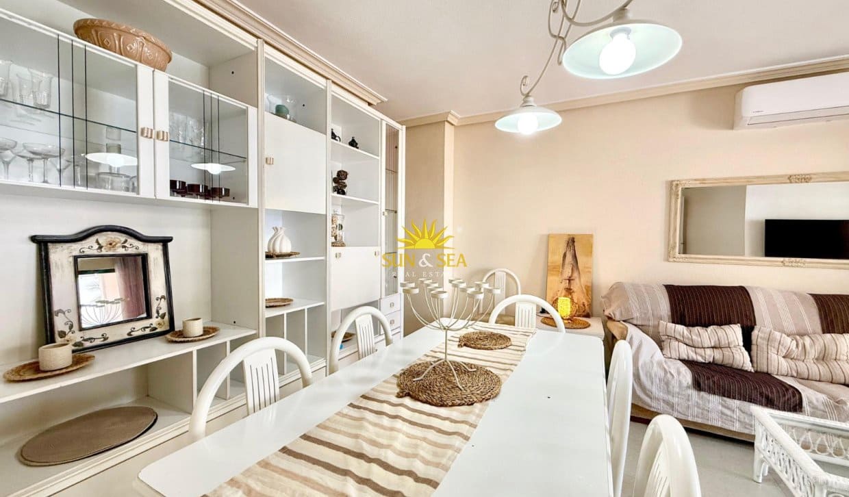 3 camera da letto Appartamento da affittare in Torrevieja con garage - 1.350 € (Rif: 9789430)