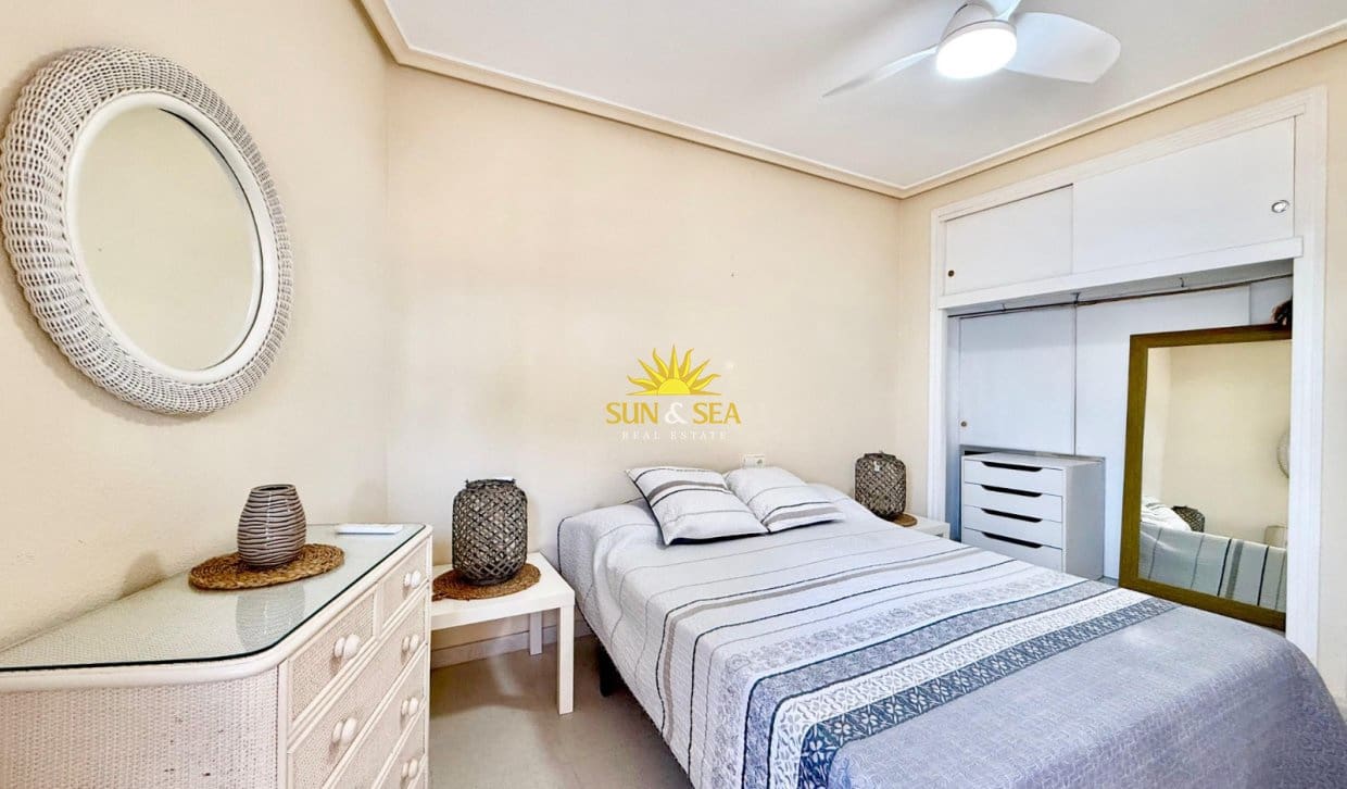 3 camera da letto Appartamento da affittare in Torrevieja con garage - 1.350 € (Rif: 9789430)