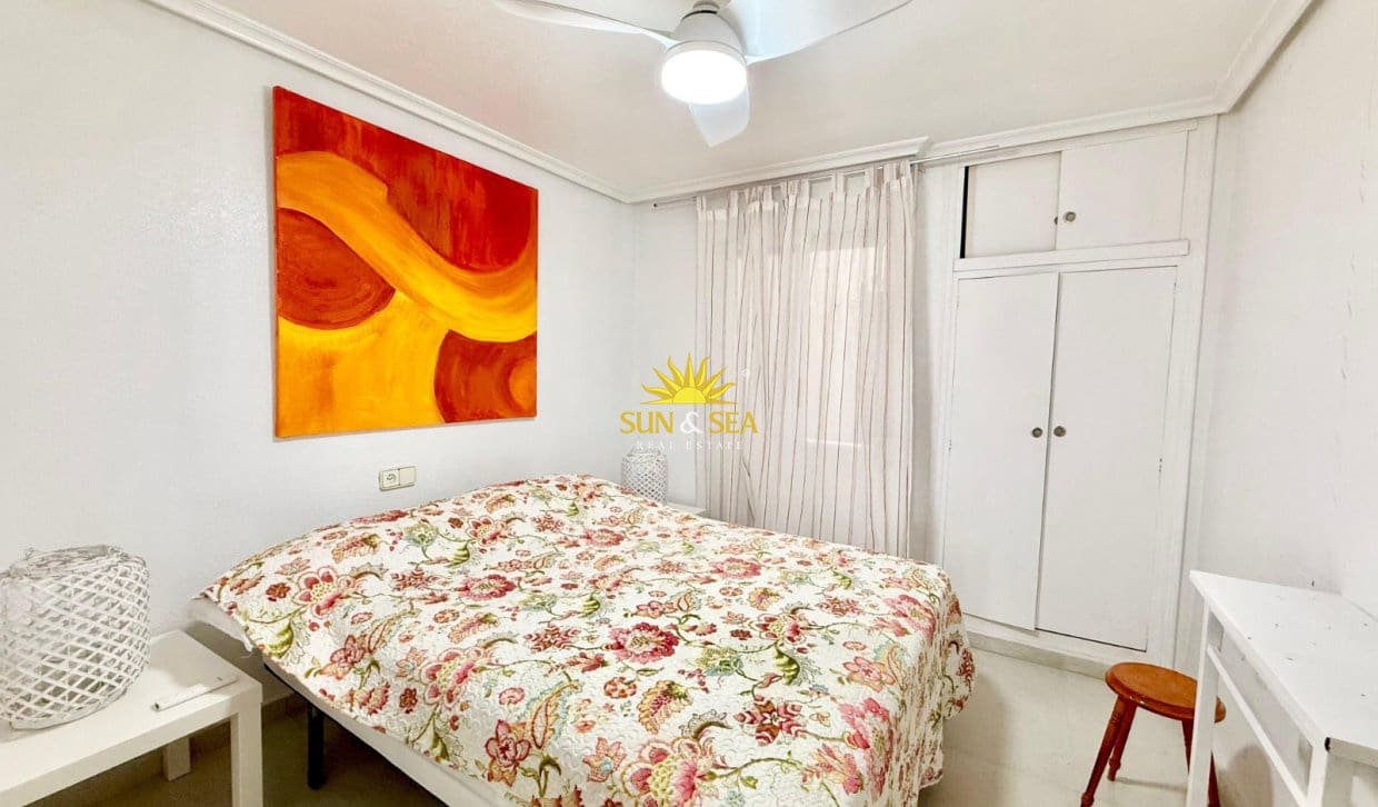 3 camera da letto Appartamento da affittare in Torrevieja con garage - 1.350 € (Rif: 9789430)