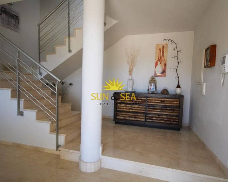 Villa/Maison de 4 chambres à louer à Altea avec piscine - 5 650 € (Ref: 9793479)