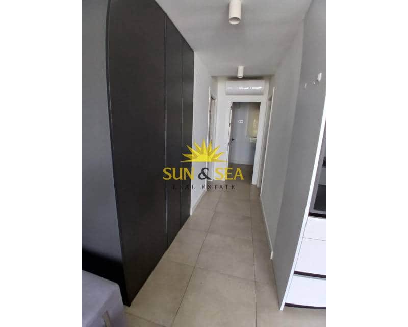 2 soverom Leilighet til leie i Cabo Roig med svømmebasseng garasje - € 1 100 (Ref: 9793480)