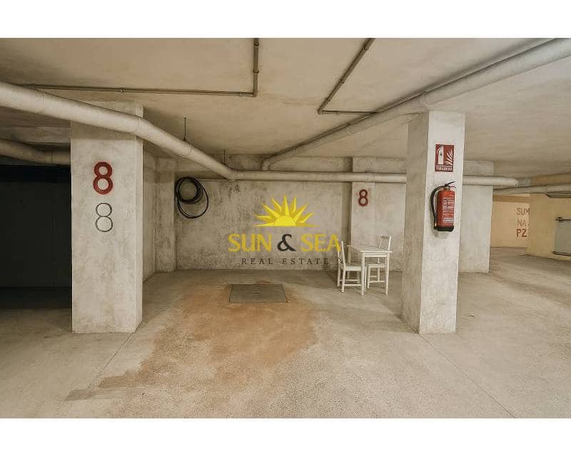 Garage for rent in Torrevieja - € 100 (Ref: 9795325)