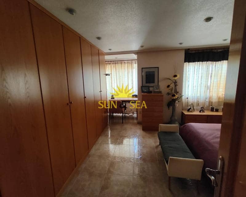 3 soveværelse Lejlighed til leje i Ciudad Quesada med garage - € 900 (Ref: 9795326)