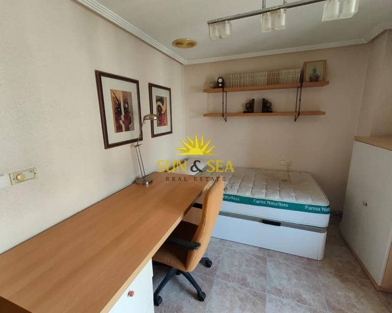 3 soveværelse Lejlighed til leje i Ciudad Quesada med garage - € 900 (Ref: 9795326)